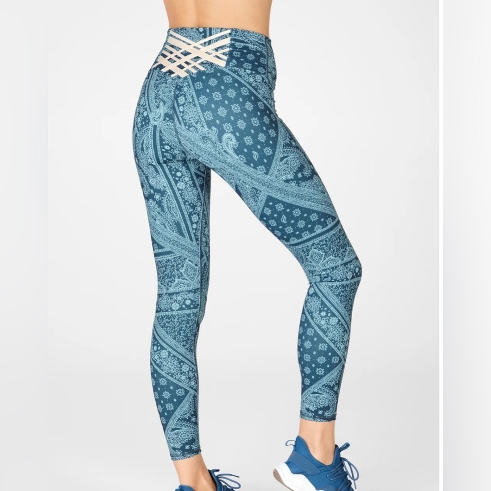 Fabletics leggings-large like new